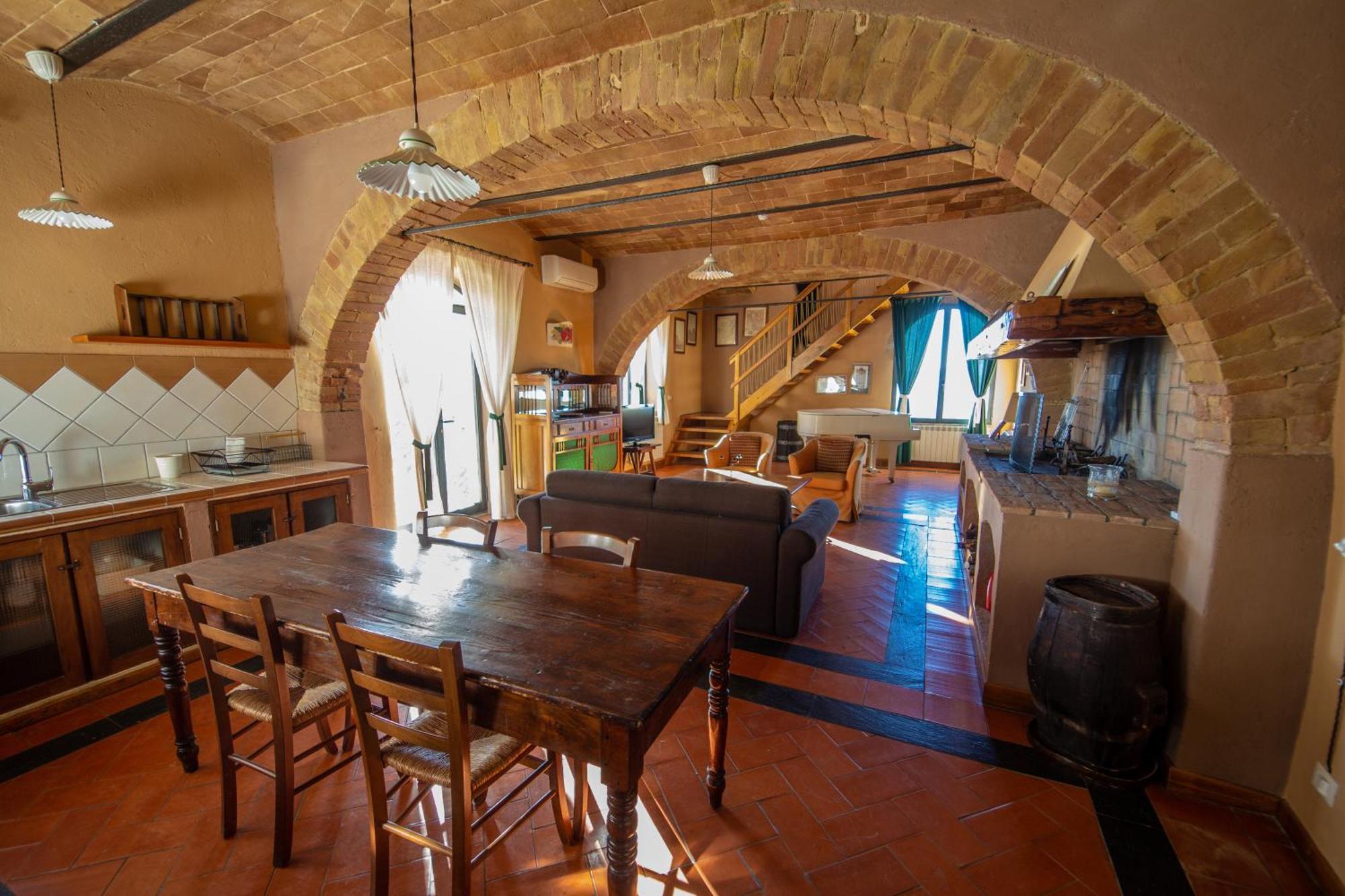 Fattoria Di Cinciano Villa Поджибонси Стая снимка